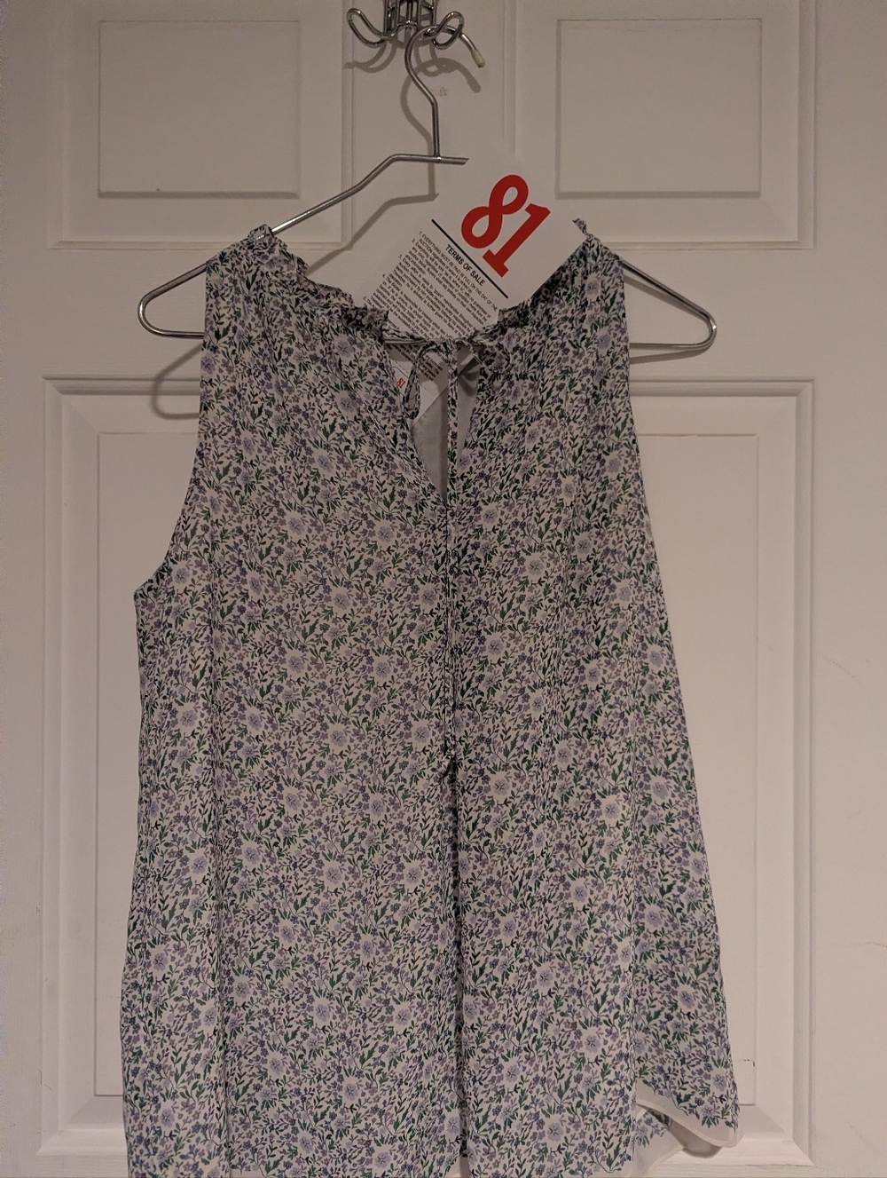 Lot 81 Green Flower Sleeves Blouse - Medium